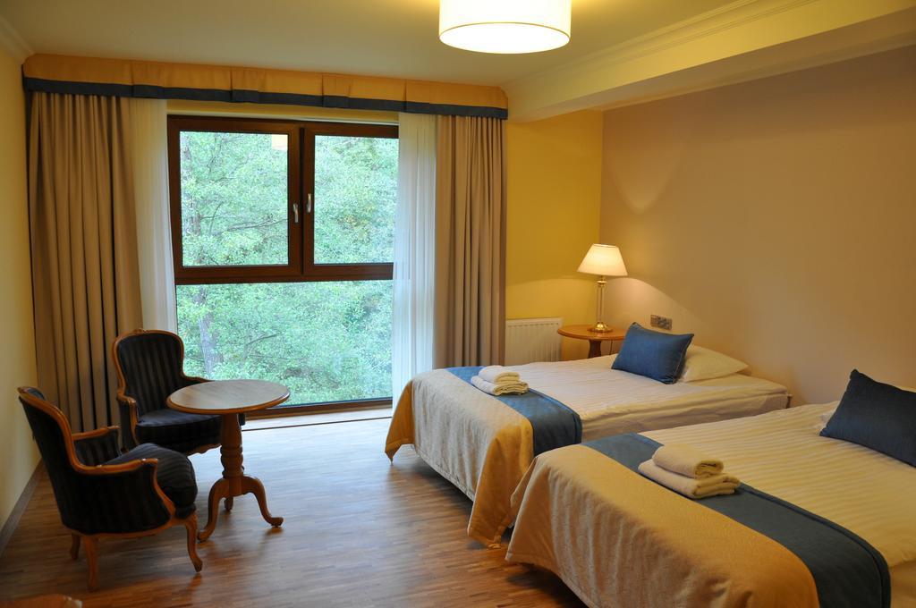 Hotel Mir-Jan Spa Ladek-Zdroj Ruang foto
