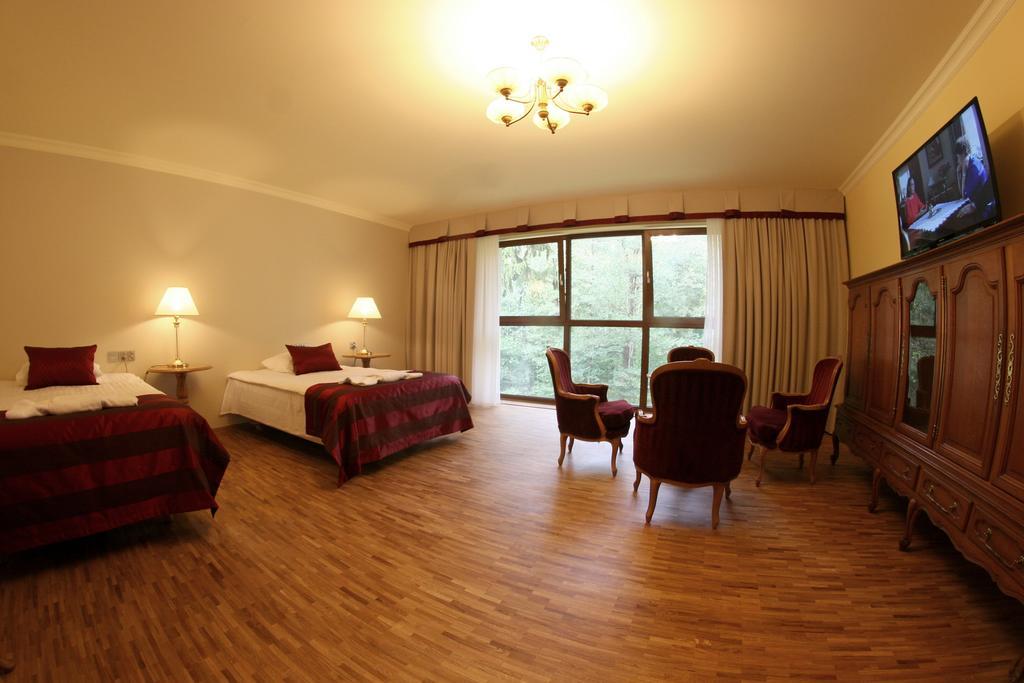 Hotel Mir-Jan Spa Ladek-Zdroj Ruang foto